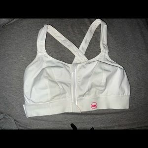 Shefit sports bra 2Luxe